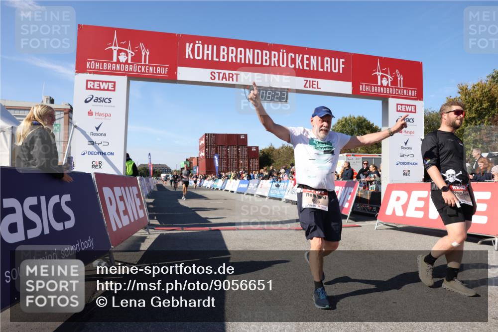 03.10.2025 - Köhlbrandbrückenlauf Lena Gebhardt http://msf.ph/oto/9056651 03.10.2025 13:08:24 Ziel 4307, 4768, 5243, 5804, 5994, 6021, 6369, 6569, 6647 meine-sportfotos.de