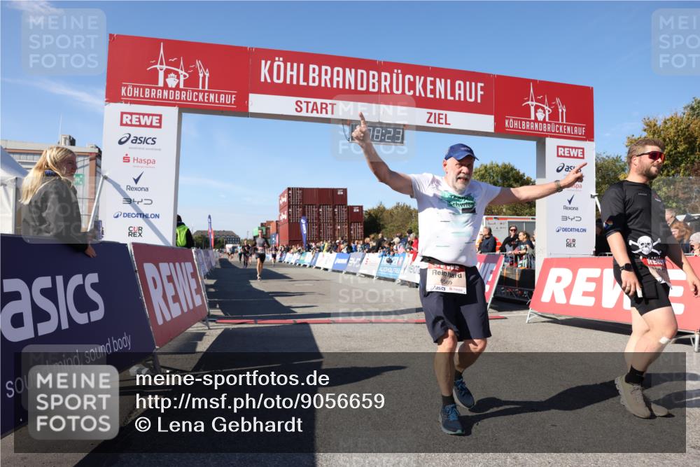 03.10.2025 - Köhlbrandbrückenlauf Lena Gebhardt http://msf.ph/oto/9056659 03.10.2025 13:08:24 Ziel 4307, 4768, 5243, 5804, 5994, 6021, 6369, 6569, 6647 meine-sportfotos.de