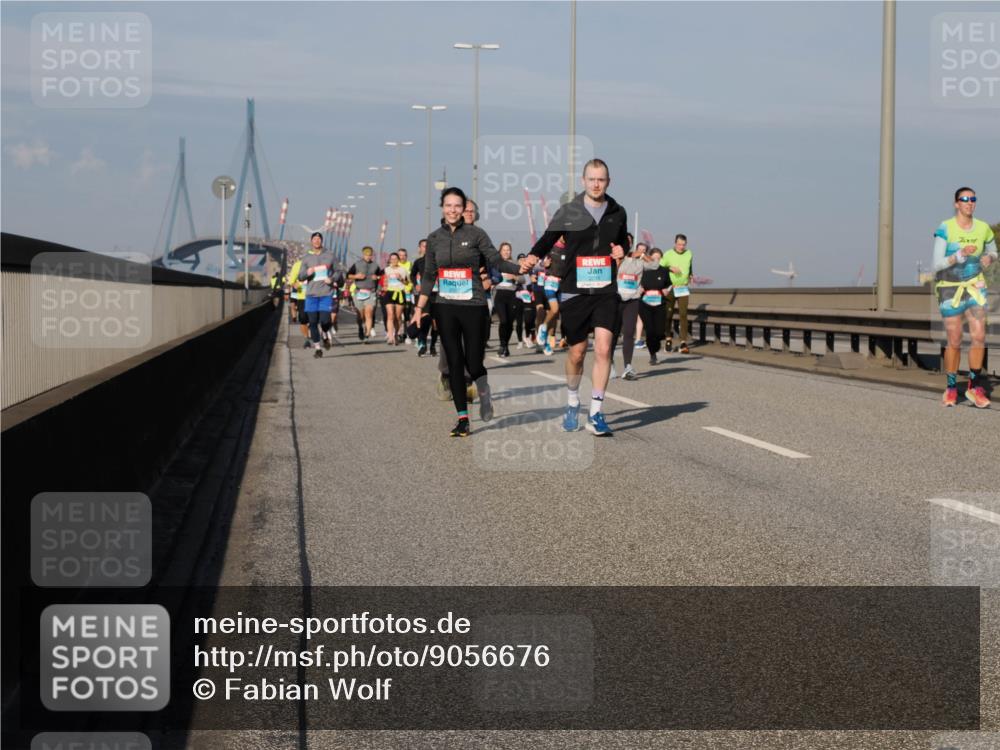 03.10.2025 - Köhlbrandbrückenlauf Fabian Wolf http://msf.ph/oto/9056676 03.10.2025 10:03:35 Position 3  meine-sportfotos.de