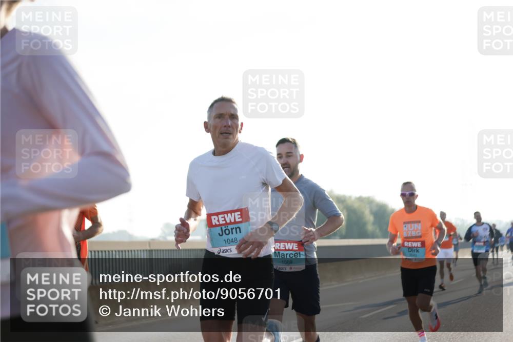 03.10.2025 - Köhlbrandbrückenlauf Jannik Wohlers http://msf.ph/oto/9056701 03.10.2025 09:13:18 Position 3 1048, 1069 meine-sportfotos.de