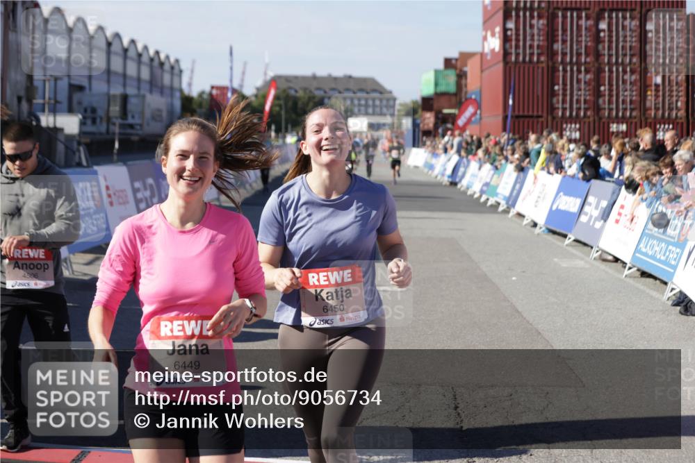 03.10.2025 - Köhlbrandbrückenlauf Jannik Wohlers http://msf.ph/oto/9056734 03.10.2025 13:11:04 Ziel 4370, 4506, 4547, 4689, 4862, 4933, 4998, 5103, 5965, 6272, 6274, 6330, 6449, 6450, 6665, 6797 meine-sportfotos.de