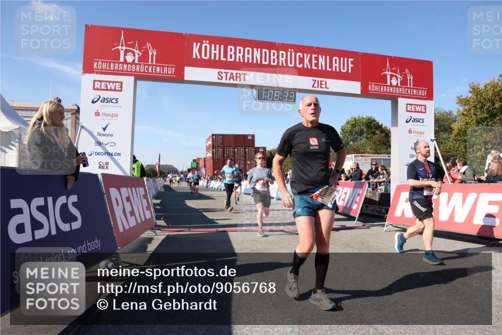 03.10.2025 - Köhlbrandbrückenlauf Lena Gebhardt http://msf.ph/oto/9056768 03.10.2025 13:08:33 Ziel 4195, 4320, 4417, 5792, 6369, 6424, 6534, 6647, 6805 meine-sportfotos.de