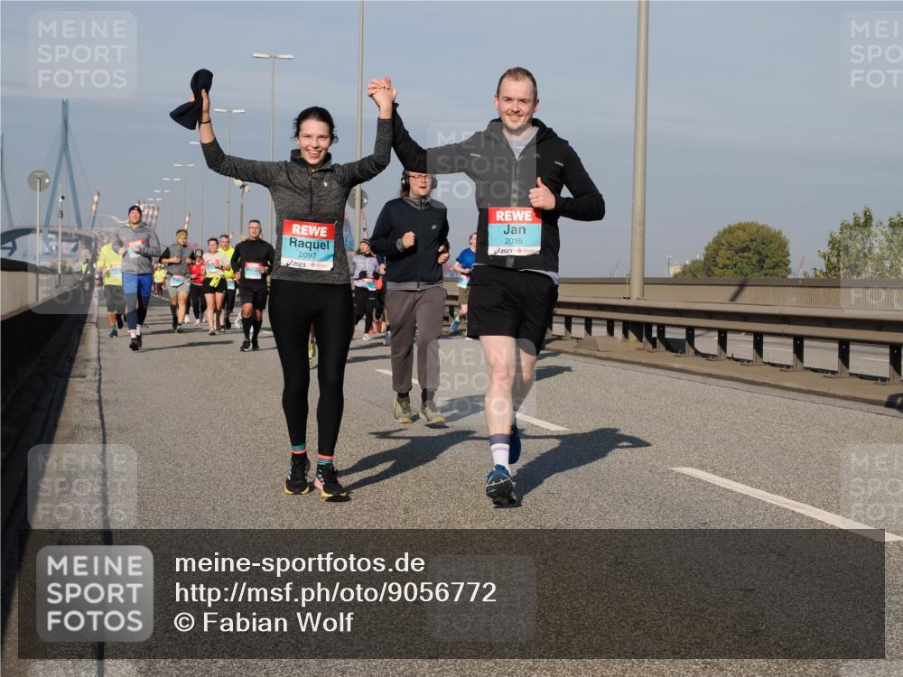 03.10.2025 - Köhlbrandbrückenlauf Fabian Wolf http://msf.ph/oto/9056772 03.10.2025 10:03:37 Position 3 2097, 2016 meine-sportfotos.de