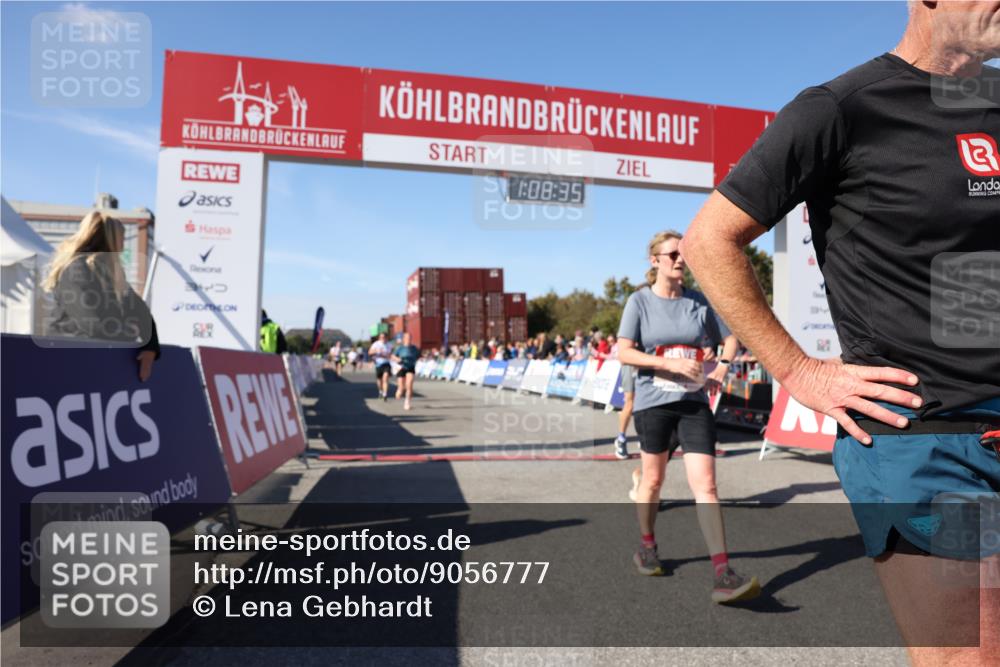 03.10.2025 - Köhlbrandbrückenlauf Lena Gebhardt http://msf.ph/oto/9056777 03.10.2025 13:08:36 Ziel 4195, 4320, 4417, 5792, 6369, 6424, 6534, 6647, 6805 meine-sportfotos.de