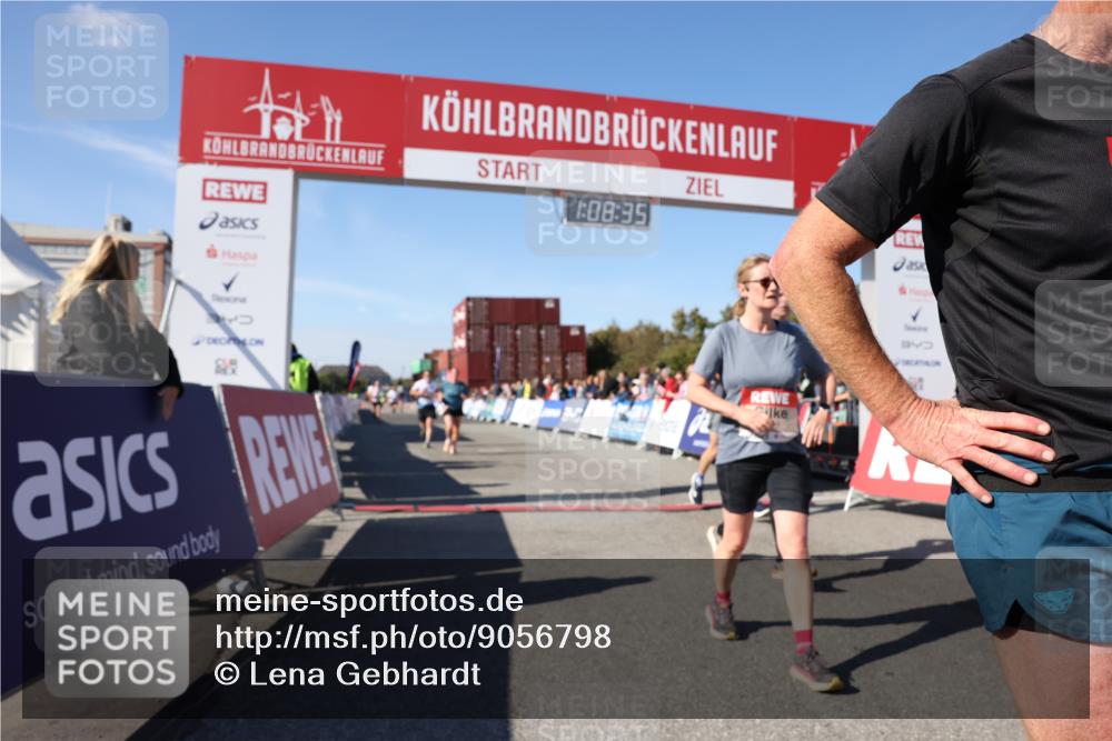 03.10.2025 - Köhlbrandbrückenlauf Lena Gebhardt http://msf.ph/oto/9056798 03.10.2025 13:08:36 Ziel 4195, 4320, 4417, 5792, 6369, 6424, 6534, 6647, 6805 meine-sportfotos.de