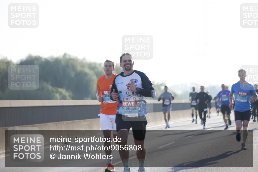 03.10.2025 - Köhlbrandbrückenlauf Jannik Wohlers http://msf.ph/oto/9056808 03.10.2025 09:13:21 Position 3 1423, 2879 meine-sportfotos.de