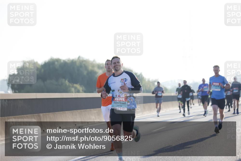 03.10.2025 - Köhlbrandbrückenlauf Jannik Wohlers http://msf.ph/oto/9056825 03.10.2025 09:13:21 Position 3 2879 meine-sportfotos.de