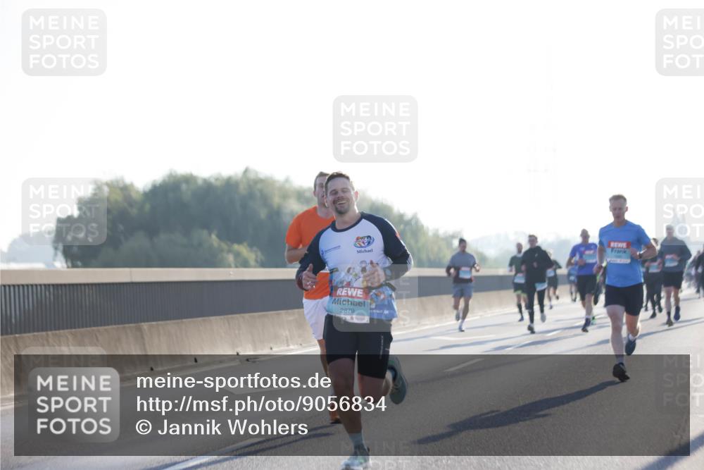 03.10.2025 - Köhlbrandbrückenlauf Jannik Wohlers http://msf.ph/oto/9056834 03.10.2025 09:13:21 Position 3 2879 meine-sportfotos.de