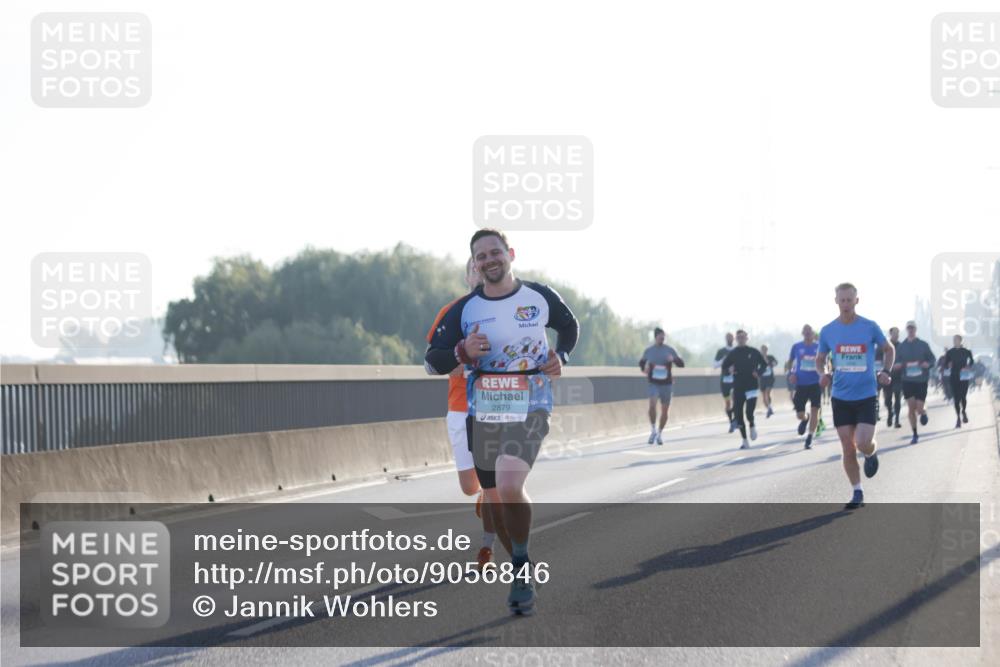 03.10.2025 - Köhlbrandbrückenlauf Jannik Wohlers http://msf.ph/oto/9056846 03.10.2025 09:13:21 Position 3 2879 meine-sportfotos.de
