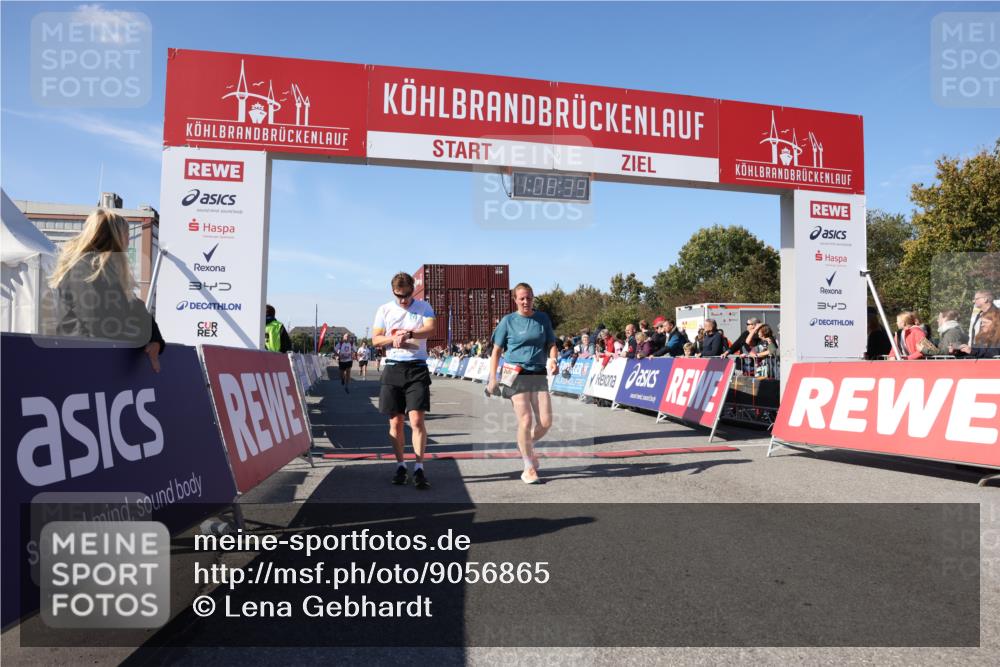 03.10.2025 - Köhlbrandbrückenlauf Lena Gebhardt http://msf.ph/oto/9056865 03.10.2025 13:08:39 Ziel 4195, 4320, 4417, 5792, 6232, 6424, 6534, 6647, 6805 meine-sportfotos.de