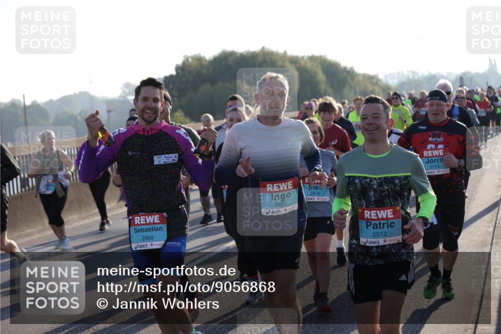 03.10.2025 - Köhlbrandbrückenlauf Jannik Wohlers http://msf.ph/oto/9056868 03.10.2025 09:21:05 Position 3 20, 2969, 2977, 2978, 2512, 3713 meine-sportfotos.de