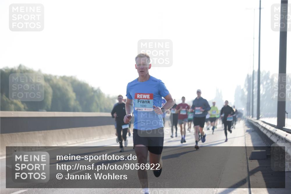 03.10.2025 - Köhlbrandbrückenlauf Jannik Wohlers http://msf.ph/oto/9056922 03.10.2025 09:13:23 Position 3 1030 meine-sportfotos.de