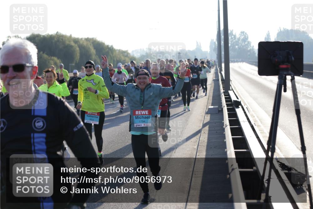 03.10.2025 - Köhlbrandbrückenlauf Jannik Wohlers http://msf.ph/oto/9056973 03.10.2025 09:21:08 Position 3 3612, 1794 meine-sportfotos.de