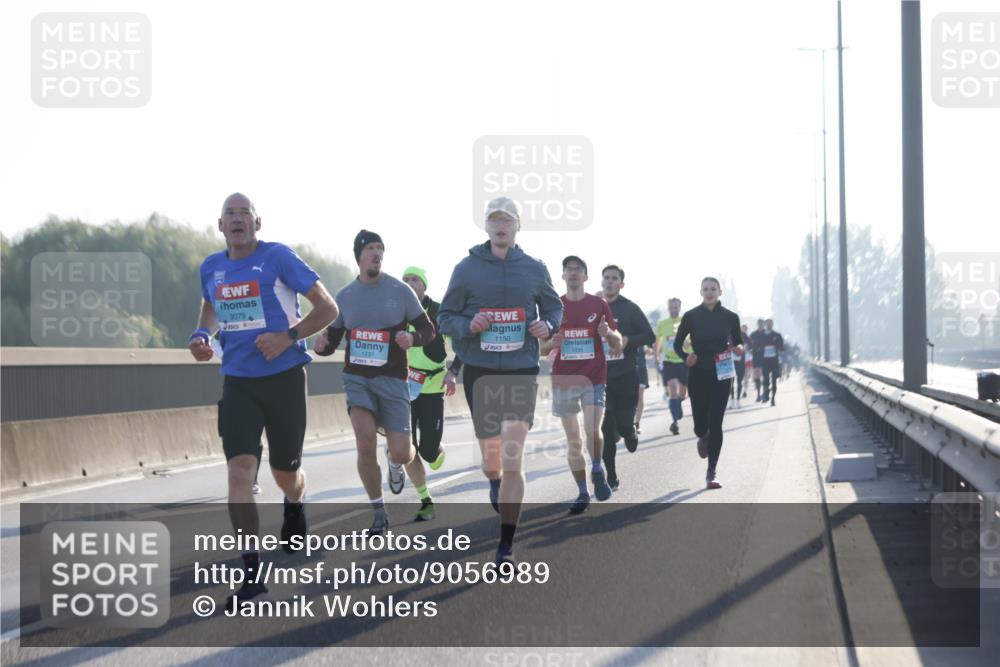 03.10.2025 - Köhlbrandbrückenlauf Jannik Wohlers http://msf.ph/oto/9056989 03.10.2025 09:13:27 Position 3 3079, 1150 meine-sportfotos.de