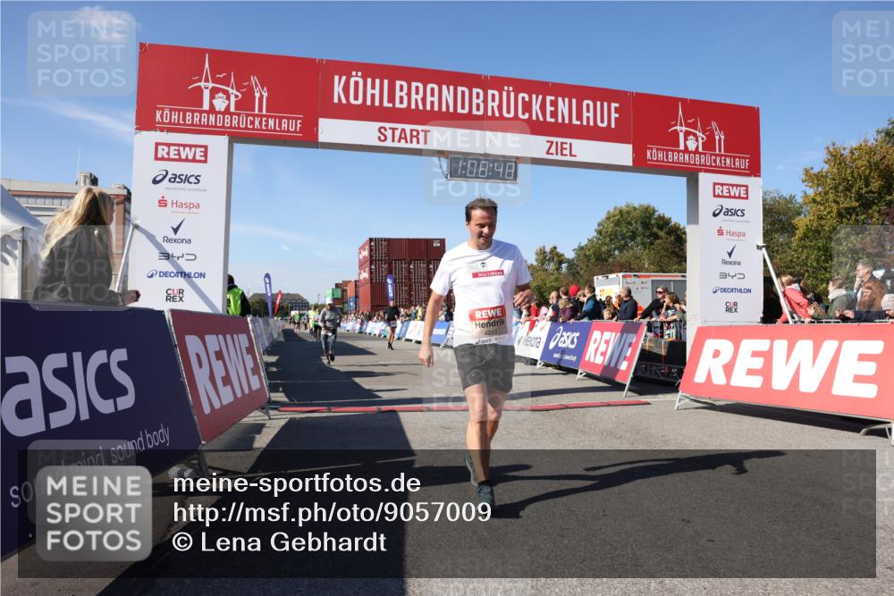 03.10.2025 - Köhlbrandbrückenlauf Lena Gebhardt http://msf.ph/oto/9057009 03.10.2025 13:08:48 Ziel 4213, 4340, 4544, 6034, 6232, 6233, 6424, 6805 meine-sportfotos.de