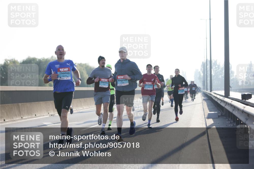 03.10.2025 - Köhlbrandbrückenlauf Jannik Wohlers http://msf.ph/oto/9057018 03.10.2025 09:13:27 Position 3 3079, 1150 meine-sportfotos.de