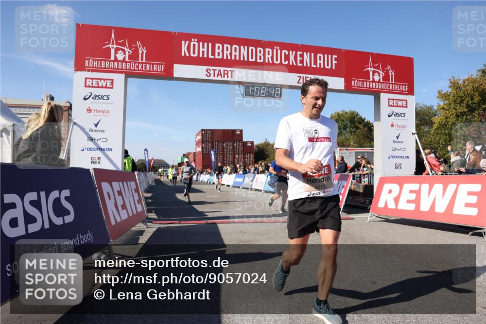 03.10.2025 - Köhlbrandbrückenlauf Lena Gebhardt http://msf.ph/oto/9057024 03.10.2025 13:08:49 Ziel 4213, 4340, 4544, 6034, 6232, 6233 meine-sportfotos.de