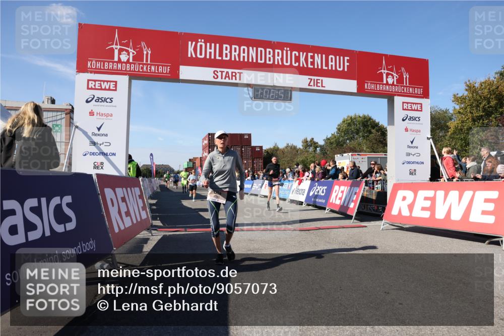 03.10.2025 - Köhlbrandbrückenlauf Lena Gebhardt http://msf.ph/oto/9057073 03.10.2025 13:08:51 Ziel 4138, 4213, 4340, 4544, 5705, 5842, 6034, 6232, 6233 meine-sportfotos.de