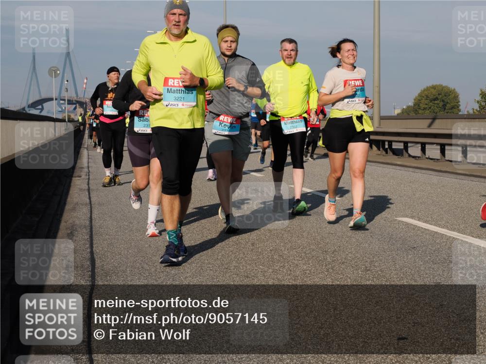 03.10.2025 - Köhlbrandbrückenlauf Fabian Wolf http://msf.ph/oto/9057145 03.10.2025 10:03:47 Position 3 231, 3221, 2313, 2362 meine-sportfotos.de