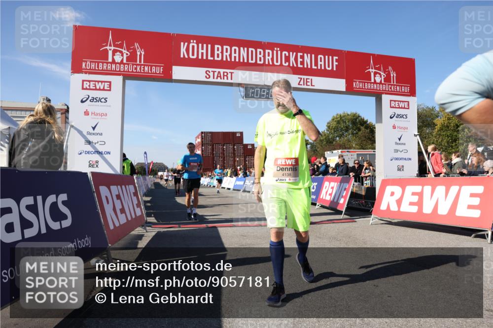03.10.2025 - Köhlbrandbrückenlauf Lena Gebhardt http://msf.ph/oto/9057181 03.10.2025 13:09:00 Ziel 4057, 4138, 4197, 4346, 4381, 4403, 4505, 4544, 5705, 5842, 6233, 6372 meine-sportfotos.de