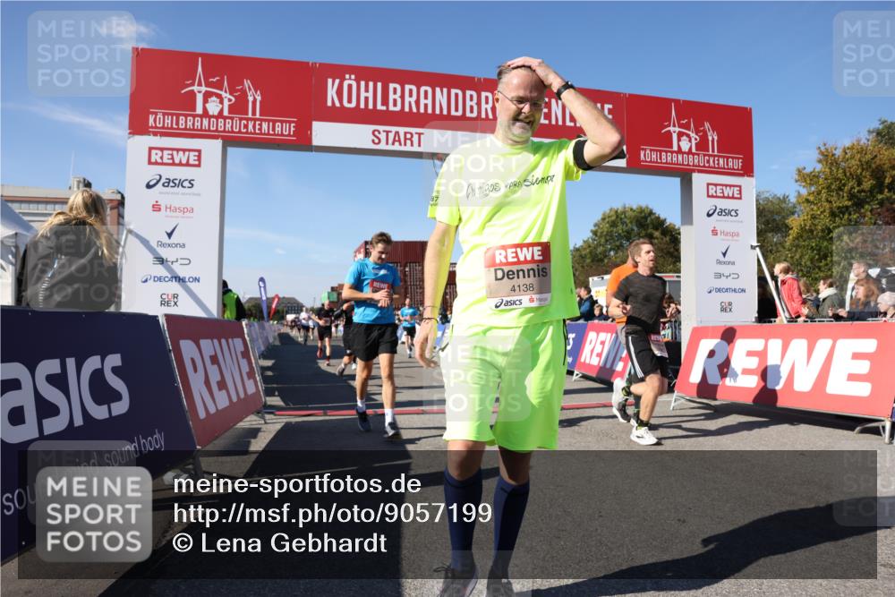 03.10.2025 - Köhlbrandbrückenlauf Lena Gebhardt http://msf.ph/oto/9057199 03.10.2025 13:09:01 Ziel 4057, 4138, 4197, 4346, 4381, 4403, 4505, 4544, 5705, 5842, 5953, 6233, 6372, 6630 meine-sportfotos.de