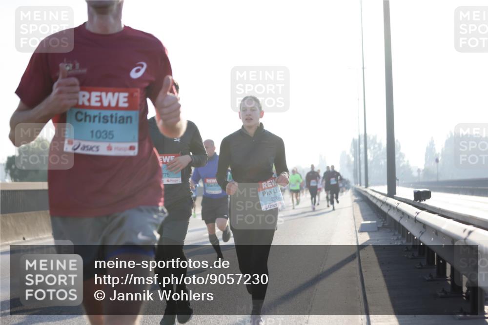 03.10.2025 - Köhlbrandbrückenlauf Jannik Wohlers http://msf.ph/oto/9057230 03.10.2025 09:13:31 Position 3 1035, 775, 2708 meine-sportfotos.de