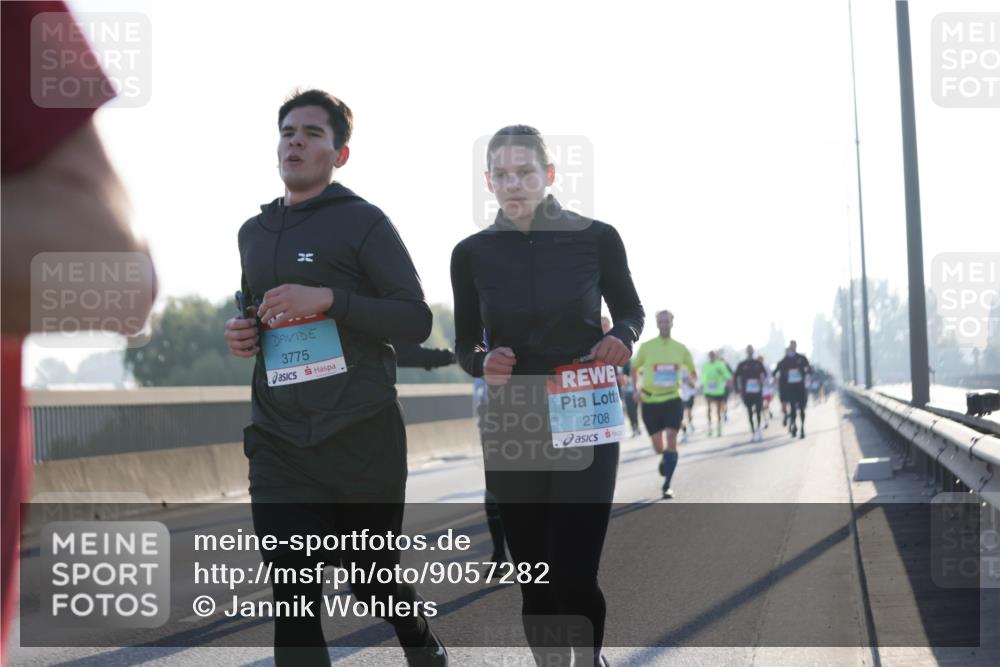03.10.2025 - Köhlbrandbrückenlauf Jannik Wohlers http://msf.ph/oto/9057282 03.10.2025 09:13:31 Position 3 3775, 2708 meine-sportfotos.de