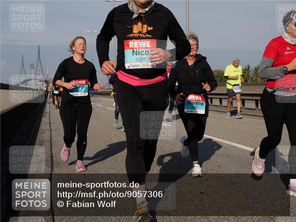 03.10.2025 - Köhlbrandbrückenlauf Fabian Wolf http://msf.ph/oto/9057306 03.10.2025 10:03:53 Position 3 2682, 1329, 1934 meine-sportfotos.de