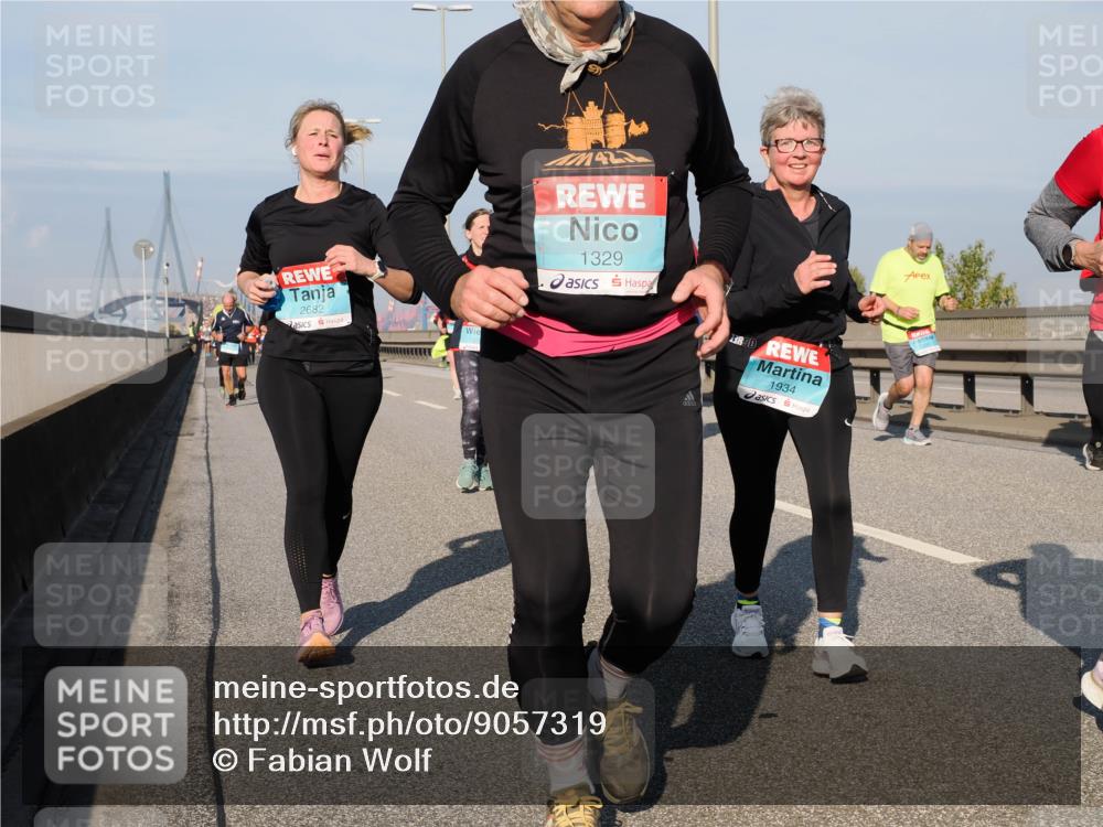 03.10.2025 - Köhlbrandbrückenlauf Fabian Wolf http://msf.ph/oto/9057319 03.10.2025 10:03:53 Position 3 2682, 142, 1329, 3, 1934 meine-sportfotos.de