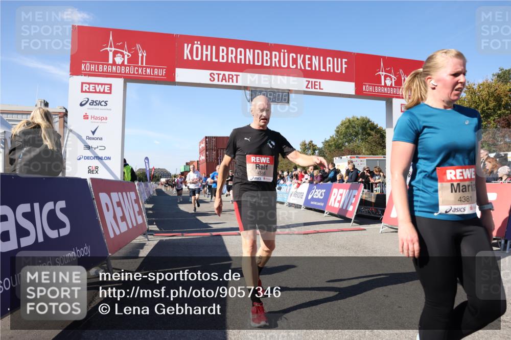 03.10.2025 - Köhlbrandbrückenlauf Lena Gebhardt http://msf.ph/oto/9057346 03.10.2025 13:09:06 Ziel 4057, 4138, 4197, 4346, 4351, 4381, 4403, 4486, 4505, 4901, 5242, 5705, 5842, 5953, 6372, 6562, 6630, 6814, 6816 meine-sportfotos.de