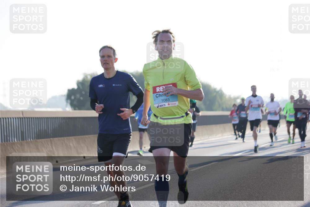 03.10.2025 - Köhlbrandbrückenlauf Jannik Wohlers http://msf.ph/oto/9057419 03.10.2025 09:13:35 Position 3 9660, 1083 meine-sportfotos.de