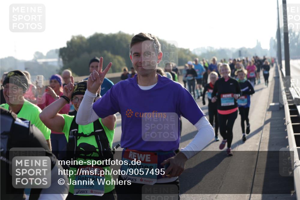 03.10.2025 - Köhlbrandbrückenlauf Jannik Wohlers http://msf.ph/oto/9057495 03.10.2025 09:21:18 Position 3 1956, 2984 meine-sportfotos.de