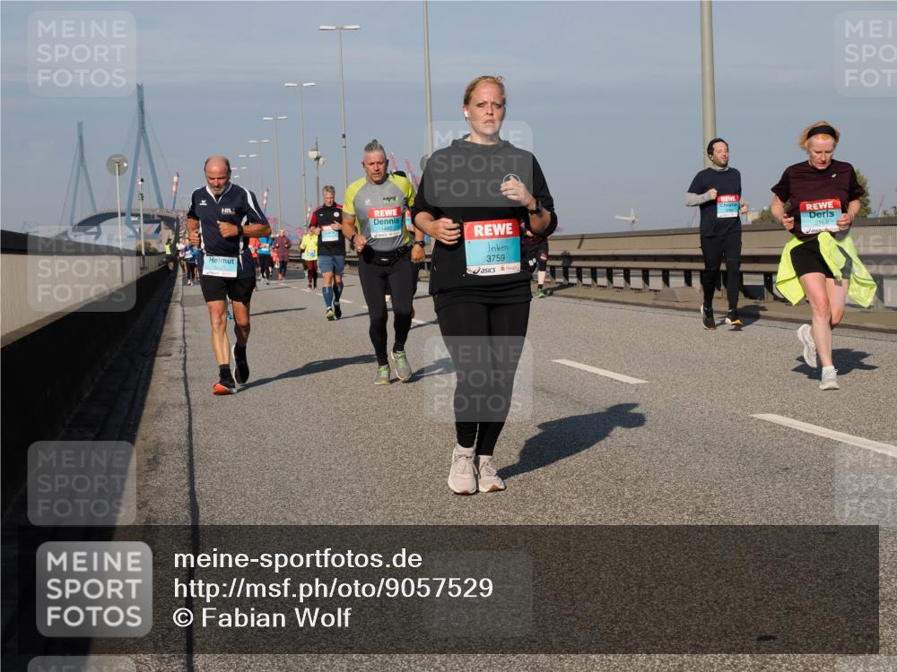 03.10.2025 - Köhlbrandbrückenlauf Fabian Wolf http://msf.ph/oto/9057529 03.10.2025 10:03:59 Position 3 0, 3759, 2164 meine-sportfotos.de