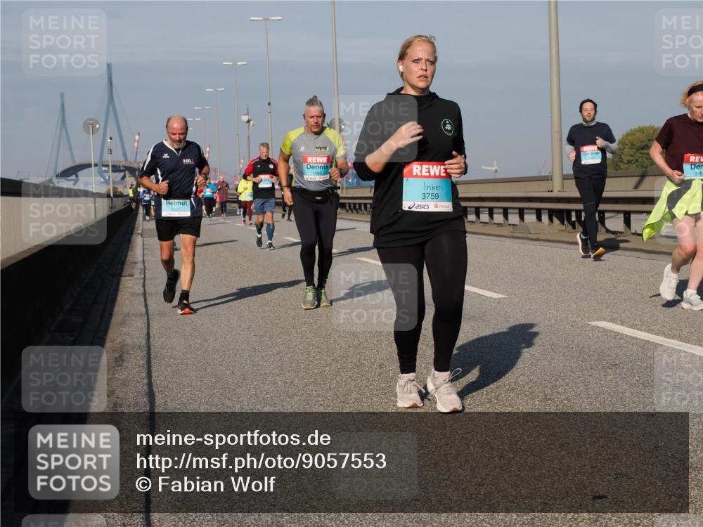 03.10.2025 - Köhlbrandbrückenlauf Fabian Wolf http://msf.ph/oto/9057553 03.10.2025 10:03:59 Position 3 1482, 2121, 3759, 216 meine-sportfotos.de