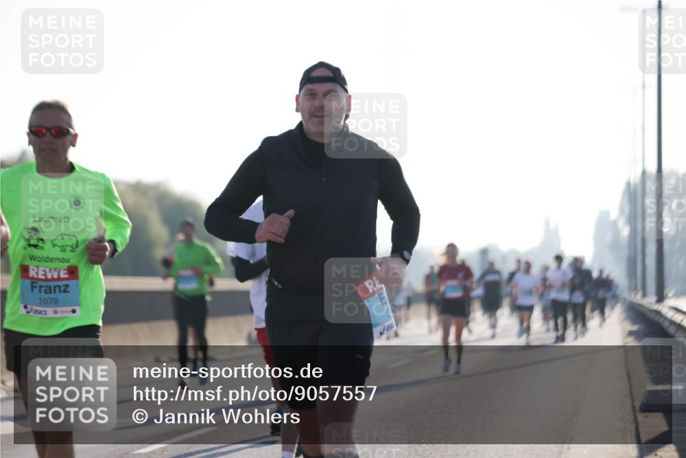 03.10.2025 - Köhlbrandbrückenlauf Jannik Wohlers http://msf.ph/oto/9057557 03.10.2025 09:13:40 Position 3 1079 meine-sportfotos.de