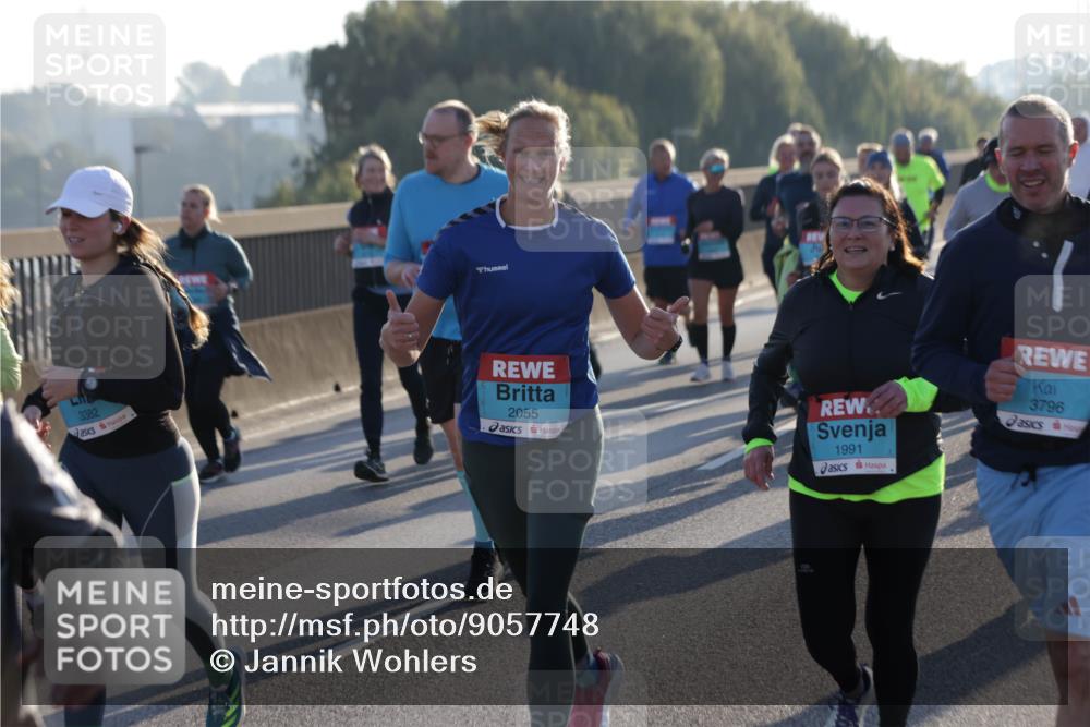 03.10.2025 - Köhlbrandbrückenlauf Jannik Wohlers http://msf.ph/oto/9057748 03.10.2025 09:21:24 Position 3 3382, 2055, 1991, 3796 meine-sportfotos.de