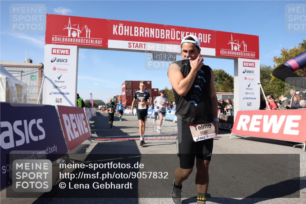 03.10.2025 - Köhlbrandbrückenlauf Lena Gebhardt http://msf.ph/oto/9057832 03.10.2025 13:09:24 Ziel 4129, 4134, 4212, 4334, 4681, 5061, 5352, 5740, 6037, 6062, 6349, 6661, 6743 meine-sportfotos.de