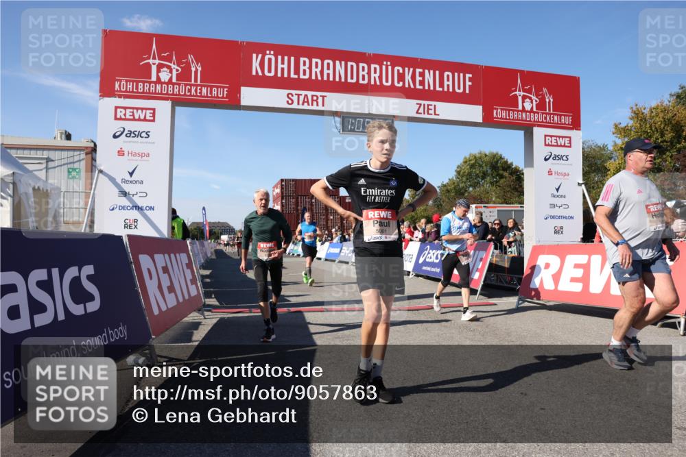 03.10.2025 - Köhlbrandbrückenlauf Lena Gebhardt http://msf.ph/oto/9057863 03.10.2025 13:09:26 Ziel 4129, 4134, 4212, 4298, 4334, 4681, 5061, 5352, 6037, 6062, 6349, 6481, 6661, 6667, 6743 meine-sportfotos.de