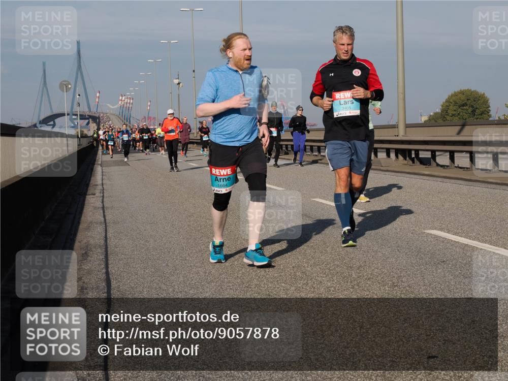 03.10.2025 - Köhlbrandbrückenlauf Fabian Wolf http://msf.ph/oto/9057878 03.10.2025 10:04:07 Position 3 1664, 3405 meine-sportfotos.de