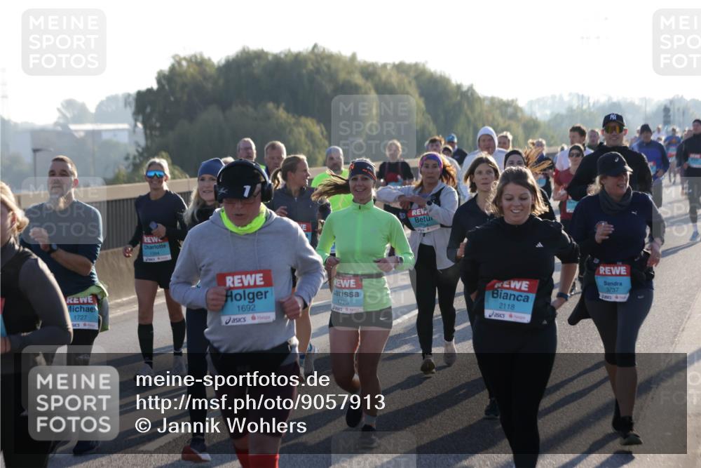 03.10.2025 - Köhlbrandbrückenlauf Jannik Wohlers http://msf.ph/oto/9057913 03.10.2025 09:21:27 Position 3 1727, 1394, 1692, 1726, 2118, 3737 meine-sportfotos.de