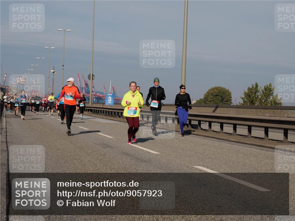 03.10.2025 - Köhlbrandbrückenlauf Fabian Wolf http://msf.ph/oto/9057923 03.10.2025 10:04:11 Position 3  meine-sportfotos.de