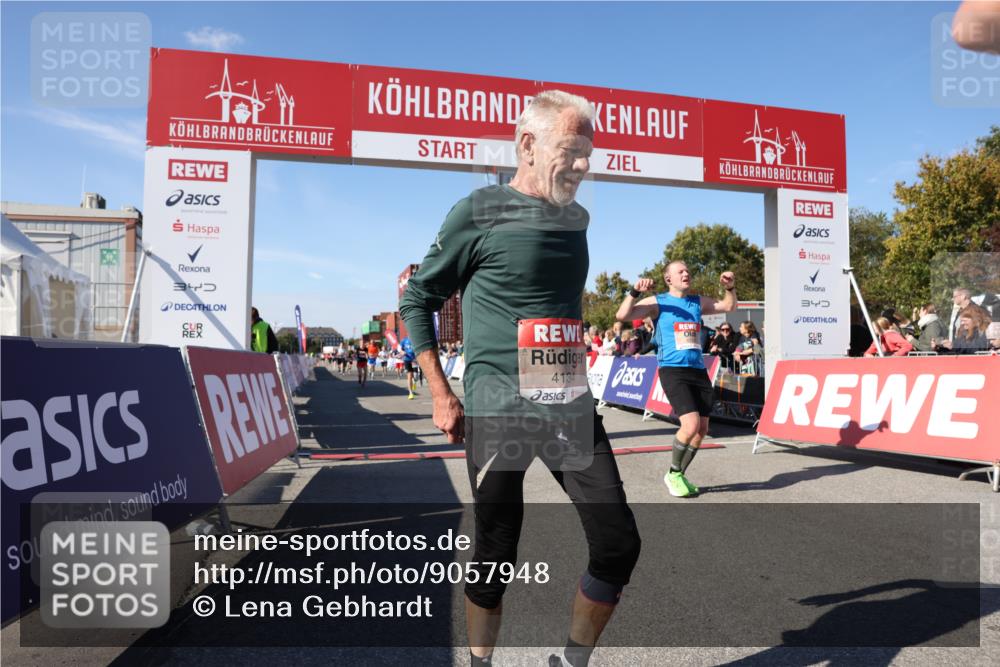 03.10.2025 - Köhlbrandbrückenlauf Lena Gebhardt http://msf.ph/oto/9057948 03.10.2025 13:09:28 Ziel 4129, 4134, 4212, 4298, 4681, 5061, 5352, 5813, 6062, 6349, 6481, 6661, 6667, 6743 meine-sportfotos.de