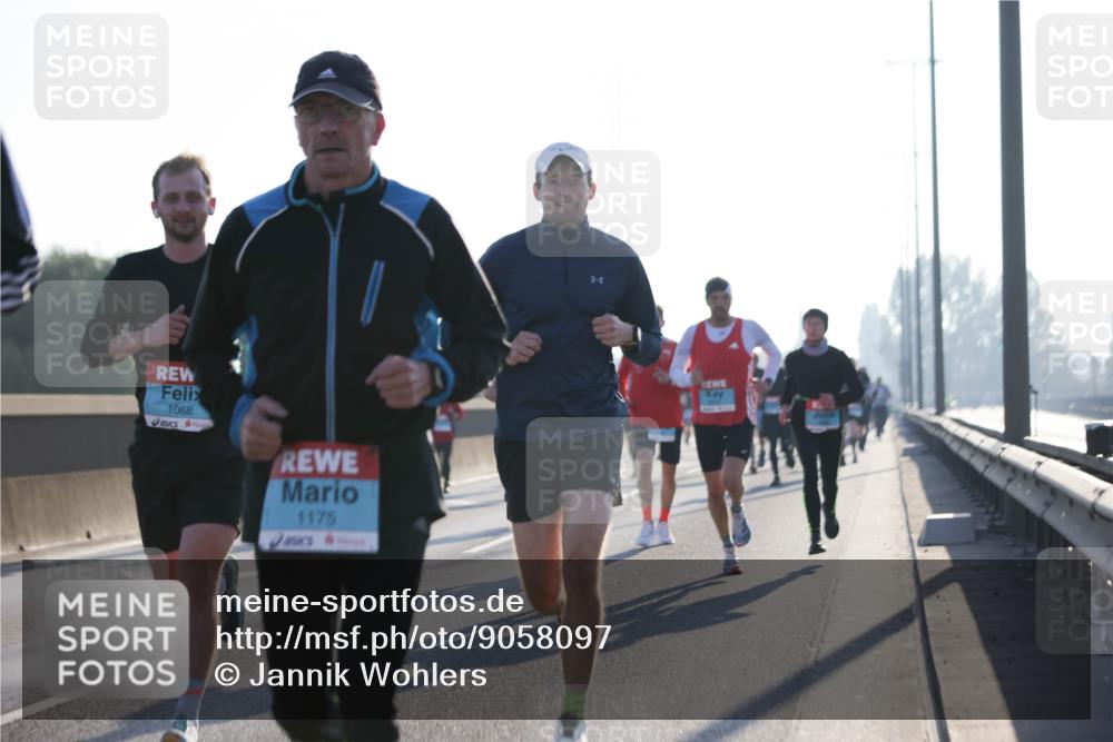 03.10.2025 - Köhlbrandbrückenlauf Jannik Wohlers http://msf.ph/oto/9058097 03.10.2025 09:13:53 Position 3 1068, 1175 meine-sportfotos.de