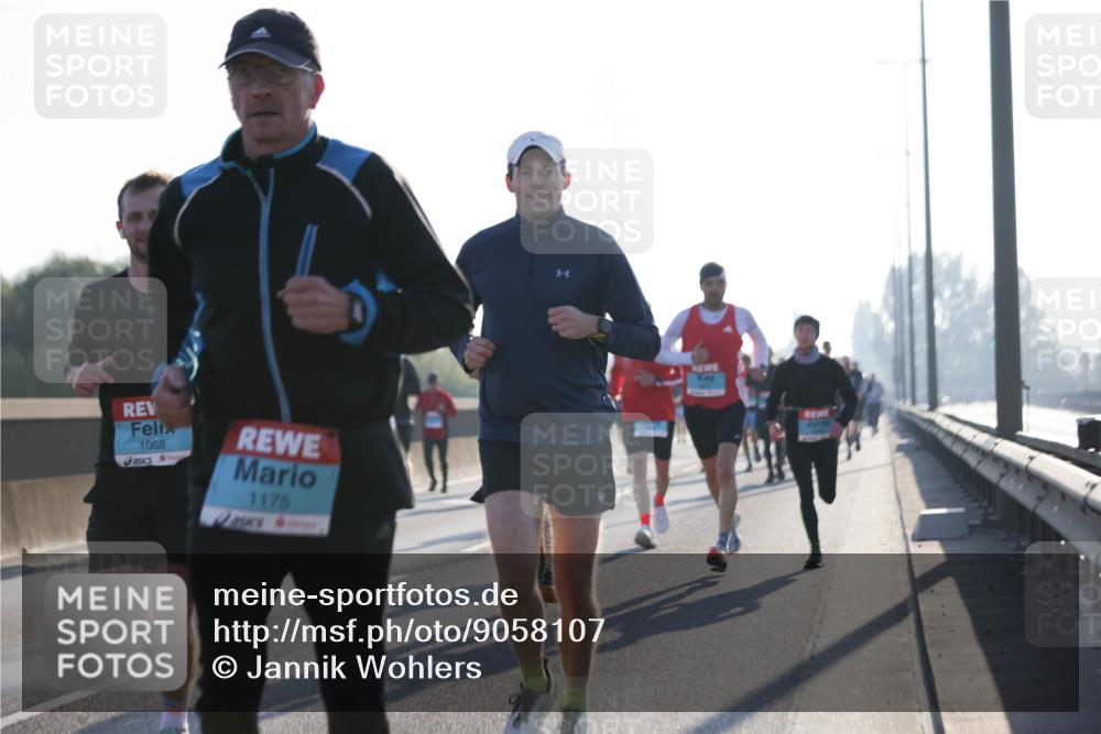 03.10.2025 - Köhlbrandbrückenlauf Jannik Wohlers http://msf.ph/oto/9058107 03.10.2025 09:13:54 Position 3 1068, 1175 meine-sportfotos.de