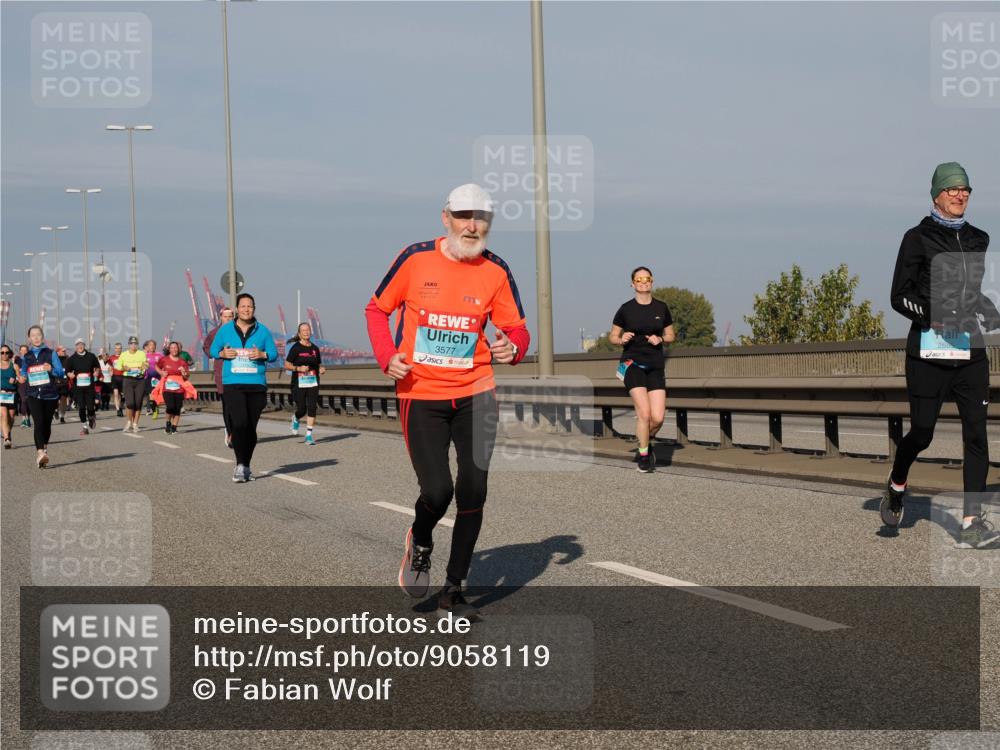 03.10.2025 - Köhlbrandbrückenlauf Fabian Wolf http://msf.ph/oto/9058119 03.10.2025 10:04:15 Position 3 3577, 2683 meine-sportfotos.de