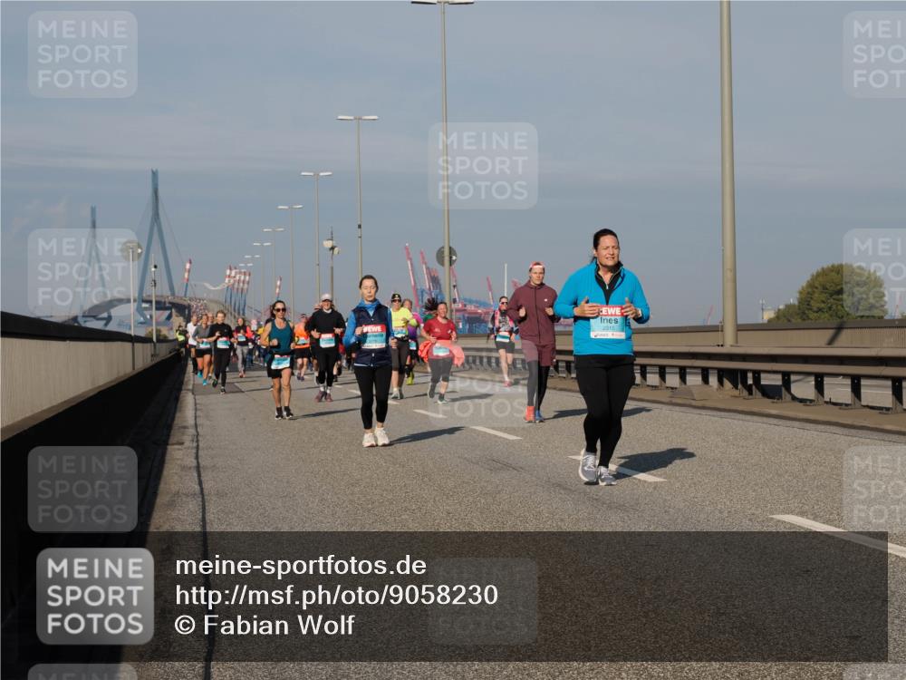 03.10.2025 - Köhlbrandbrückenlauf Fabian Wolf http://msf.ph/oto/9058230 03.10.2025 10:04:18 Position 3 2315 meine-sportfotos.de