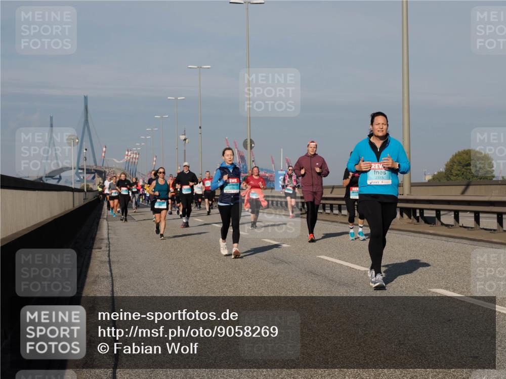 03.10.2025 - Köhlbrandbrückenlauf Fabian Wolf http://msf.ph/oto/9058269 03.10.2025 10:04:18 Position 3 2315 meine-sportfotos.de