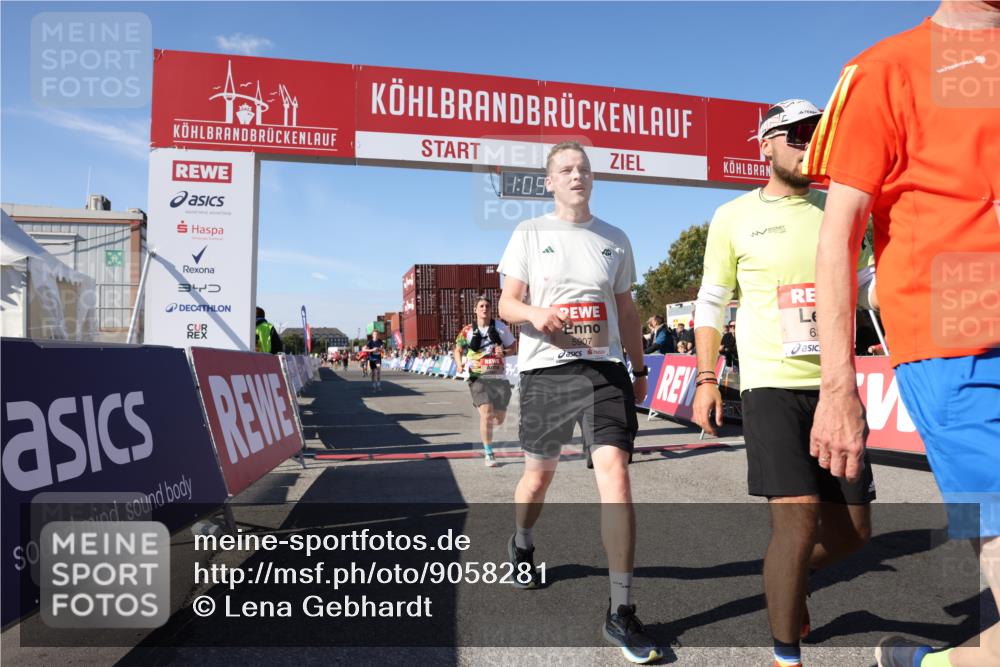 03.10.2025 - Köhlbrandbrückenlauf Lena Gebhardt http://msf.ph/oto/9058281 03.10.2025 13:09:39 Ziel 4262, 4298, 4358, 4365, 4502, 4614, 5803, 5813, 5907, 6379, 6438, 6481, 6667, 6803 meine-sportfotos.de