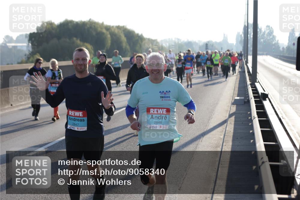 03.10.2025 - Köhlbrandbrückenlauf Jannik Wohlers http://msf.ph/oto/9058340 03.10.2025 09:21:40 Position 3 2847, 2848 meine-sportfotos.de