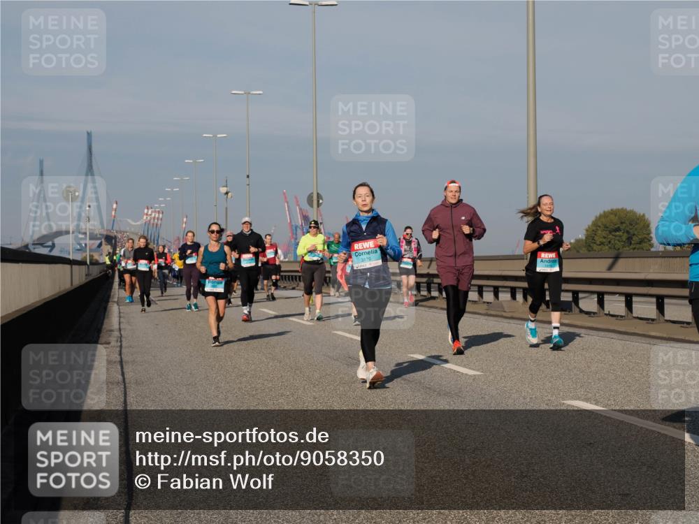 03.10.2025 - Köhlbrandbrückenlauf Fabian Wolf http://msf.ph/oto/9058350 03.10.2025 10:04:20 Position 3 3170 meine-sportfotos.de